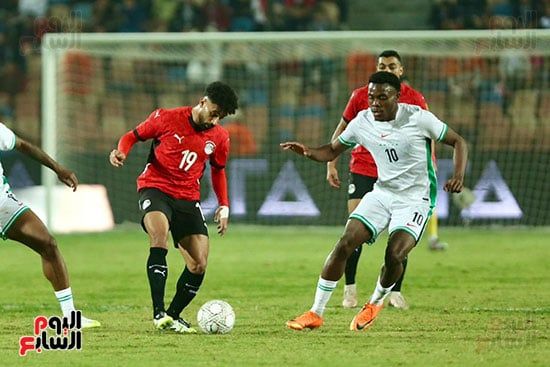 صراع علي الكرة صراع علي الكرة