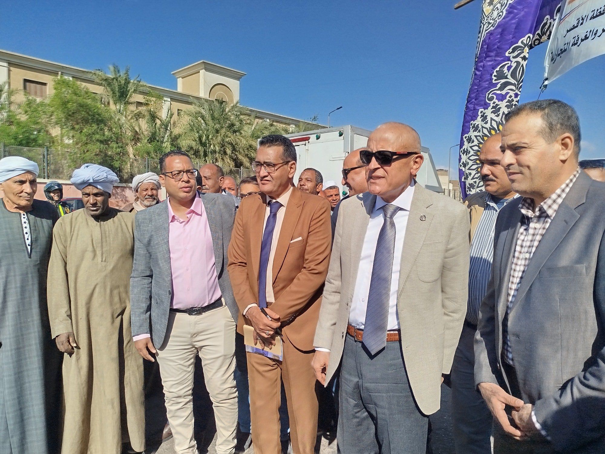 محافظ الأقصر يشارك في افتتاح سوق اليوم الواحد رقم 47 محافظ الأقصر يشارك في افتتاح سوق اليوم الواحد رقم 47