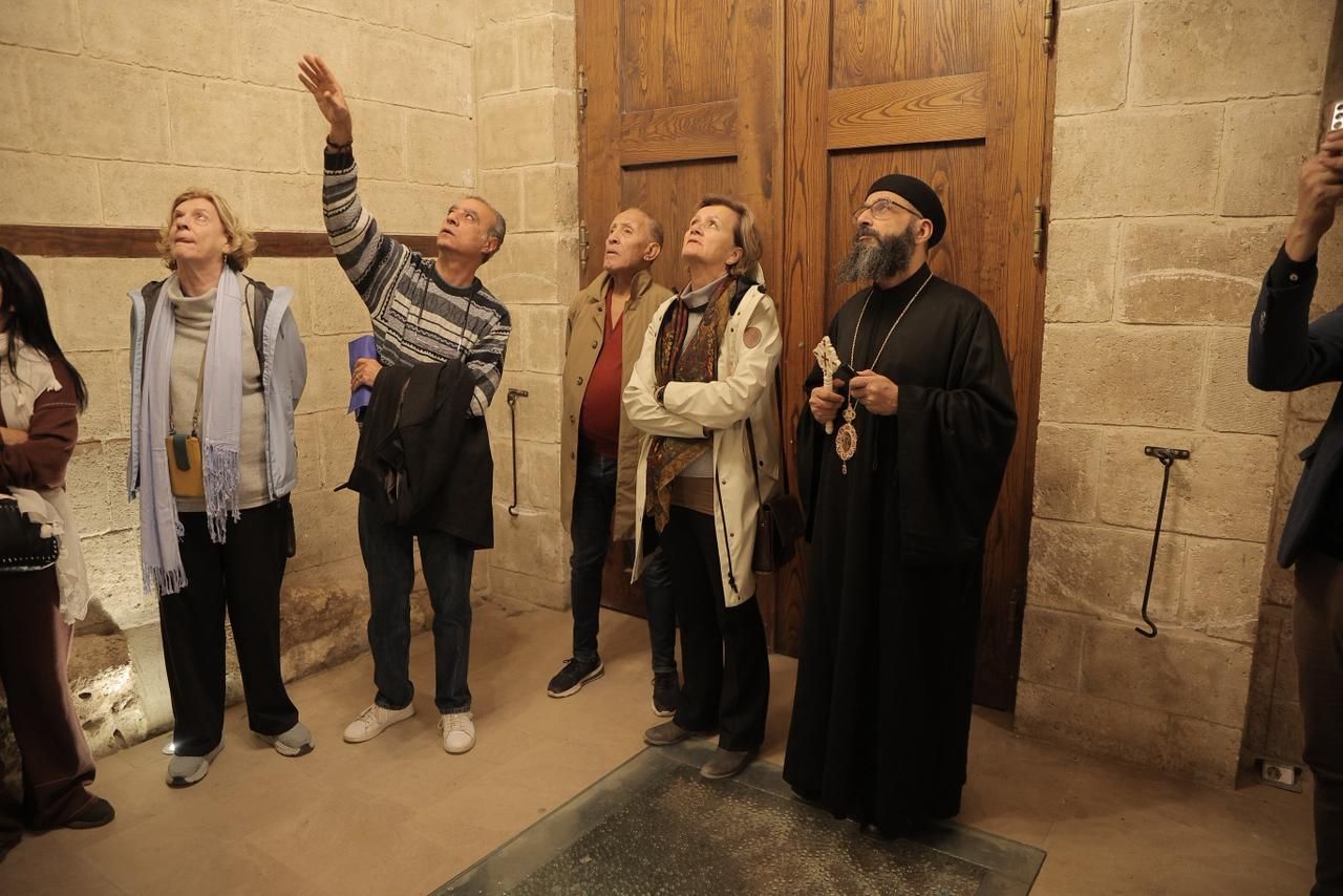 50a0fcab-85d2-4185-9f35-26cebfbdadc2 50a0fcab-85d2-4185-9f35-26cebfbdadc2