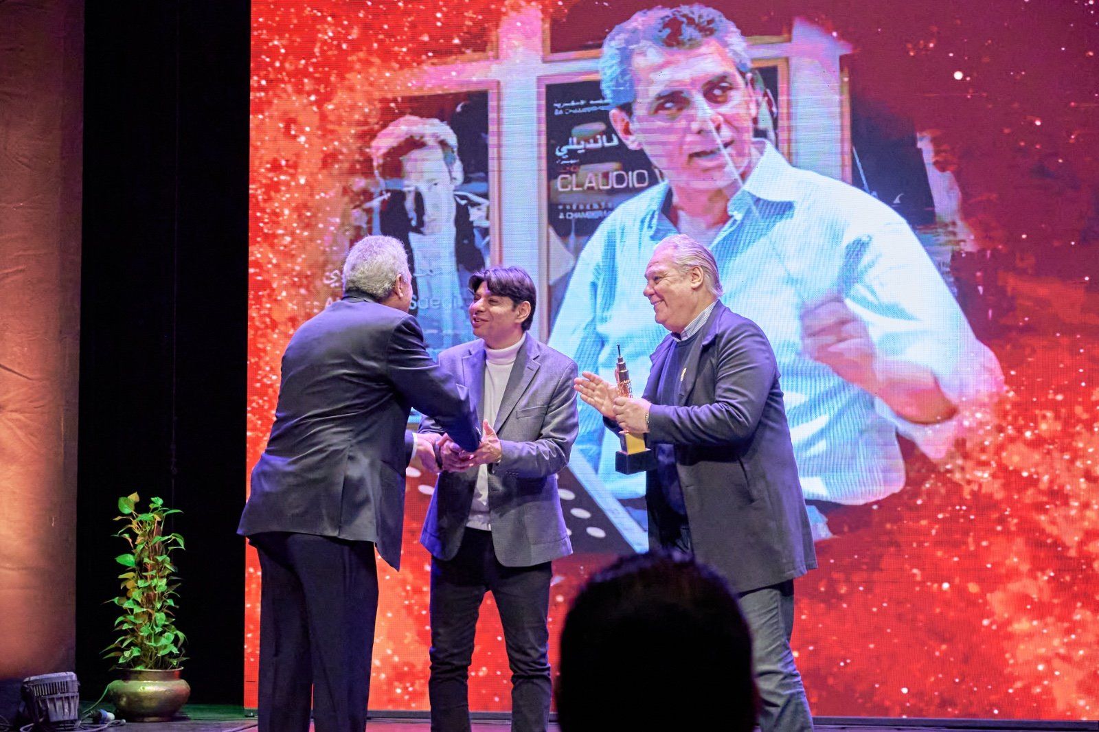 افتتاح الدورة السابعة من مهرجان القاهرة الدولي للفيلم القصير بدار الأوبرا (7) افتتاح الدورة السابعة من مهرجان القاهرة الدولي للفيلم القصير بدار الأوبرا (7)