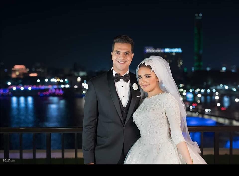 مصطفى ربيع مع طليقته سارة ربيع (3) مصطفى ربيع مع طليقته سارة ربيع (3)