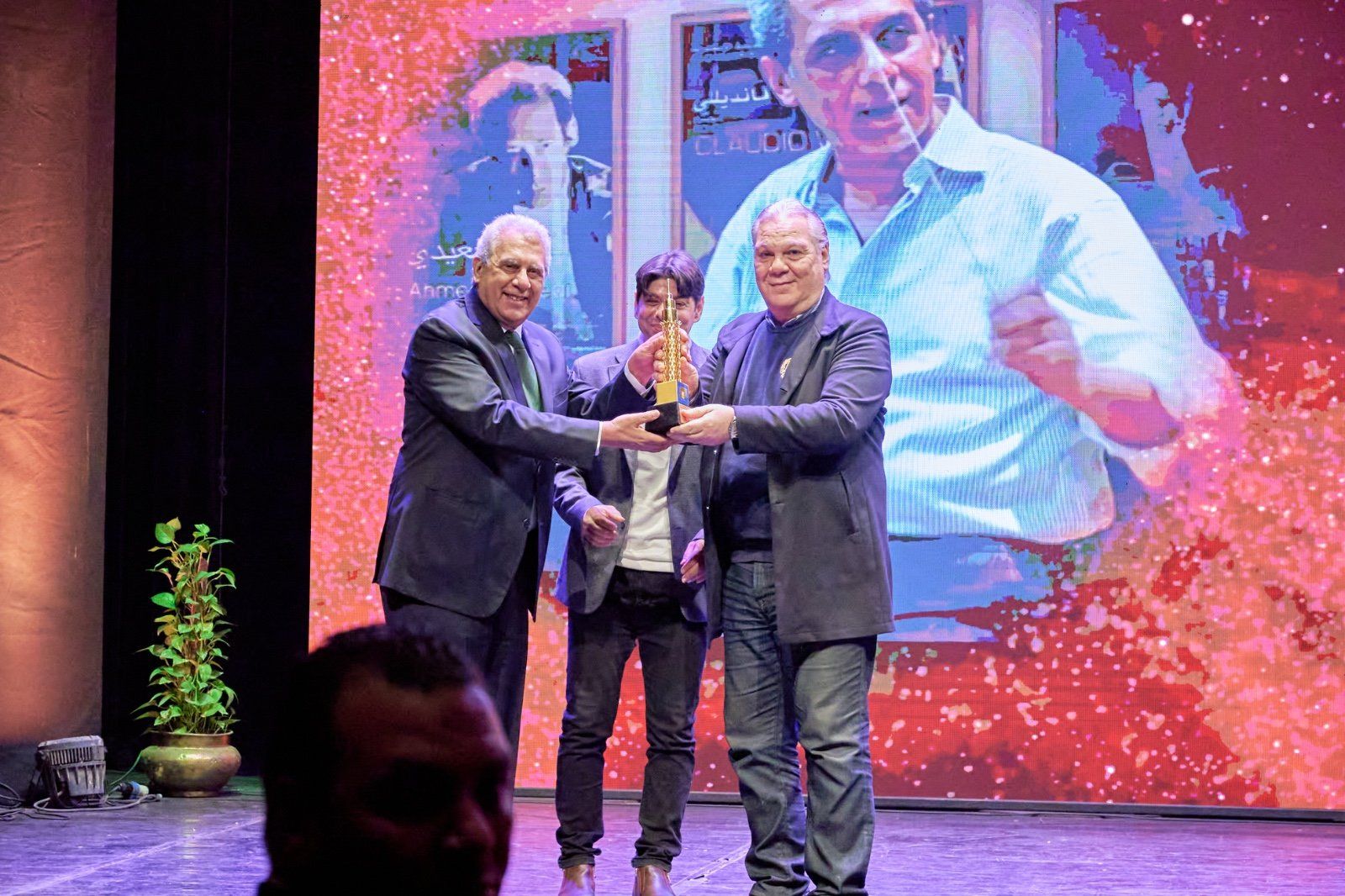 افتتاح الدورة السابعة من مهرجان القاهرة الدولي للفيلم القصير بدار الأوبرا (2) افتتاح الدورة السابعة من مهرجان القاهرة الدولي للفيلم القصير بدار الأوبرا (2)