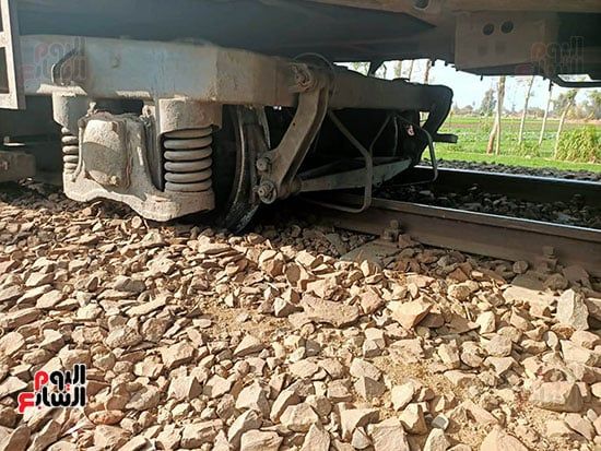 خروج-قطار-عن-القضبان-بمحطة-الحامول-فى-المنوفية-(5)