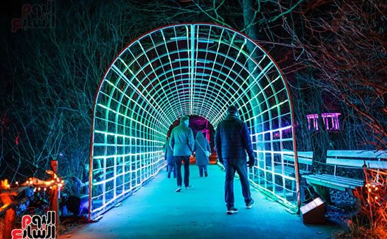 ممرات مزينة بالأضواء ممرات مزينة بالأضواء