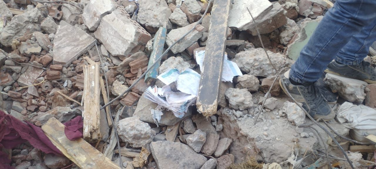 حطام المنزل المنهار بالمنيا (3) حطام المنزل المنهار بالمنيا (3)