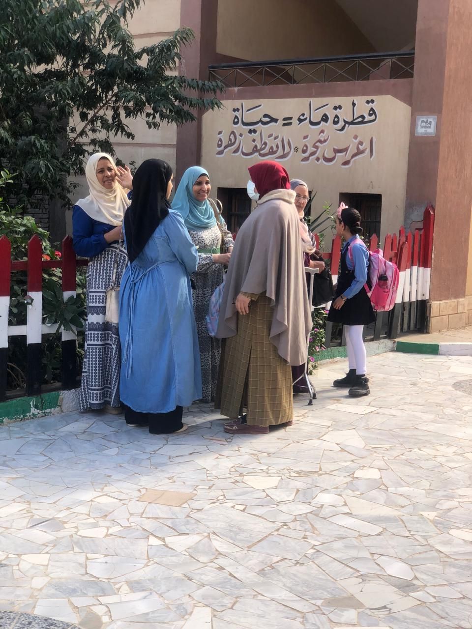 توافد مكثف من المرأة الشرقاوية على لجان انتخابات مجلس النواب (2) توافد مكثف من المرأة الشرقاوية على لجان انتخابات مجلس النواب (2)