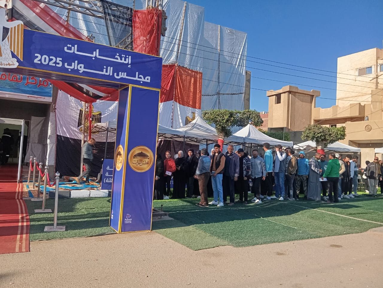 طوابير الأنتخابات بالإسماعيلية (6) طوابير الأنتخابات بالإسماعيلية (6)