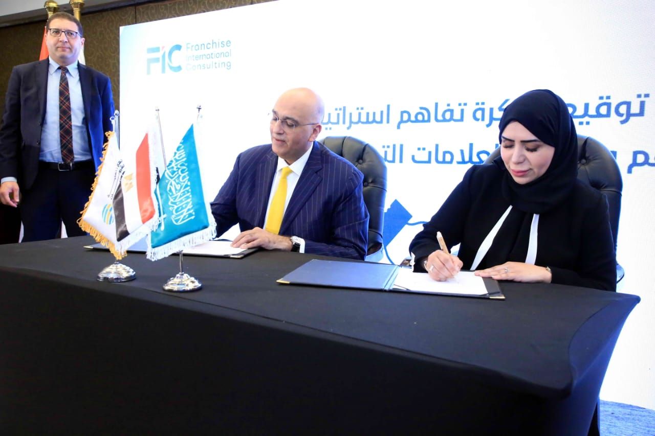 cb70e39f-7ae1-4b40-9087-2cb299cfc150 cb70e39f-7ae1-4b40-9087-2cb299cfc150