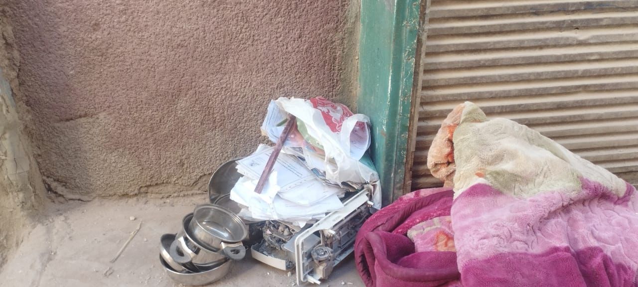 حطام المنزل المنهار بالمنيا (1) حطام المنزل المنهار بالمنيا (1)