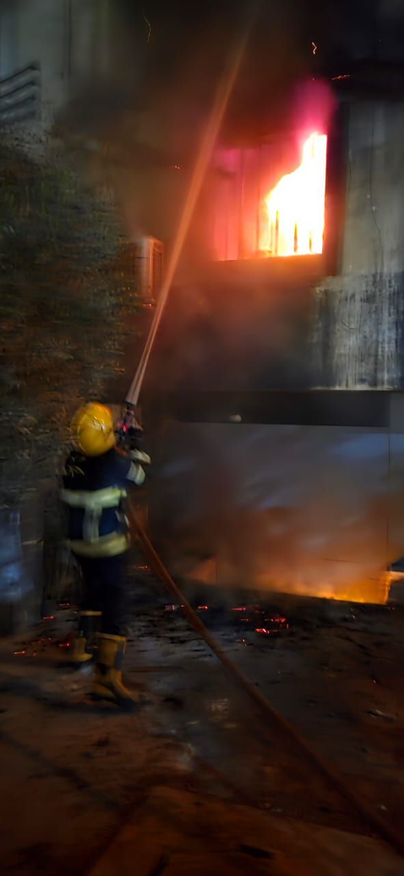 حريق النادى الصحى (5) حريق النادى الصحى (5)