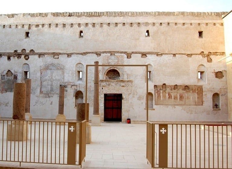 منظر للدير من الداخل منظر للدير من الداخل