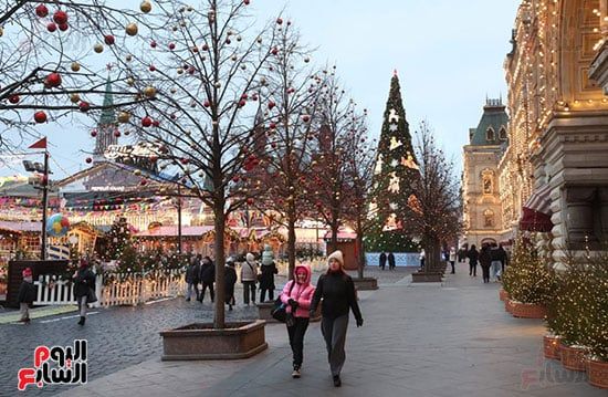 موسكو تكشف عن زينة عيد الميلاد استعدادًا لرأس السنة الميلادية وعيد الميلاد