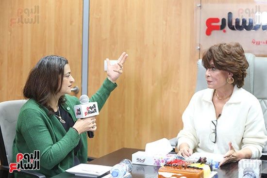 علا الشافعي رئيس مجلس إدارة اليوم السابع مع أنوشكا