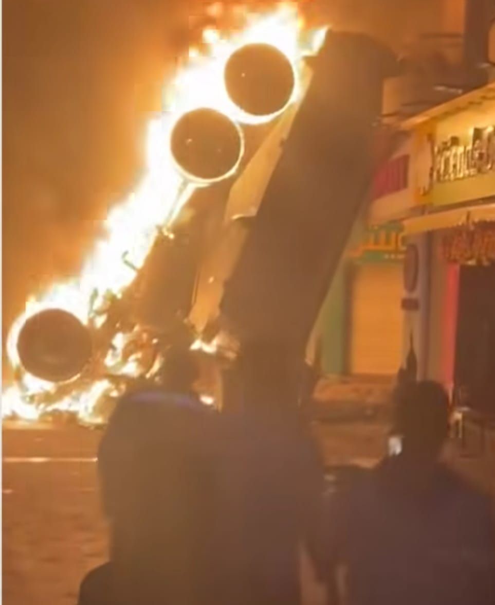 حريق سيارة نقل (3)