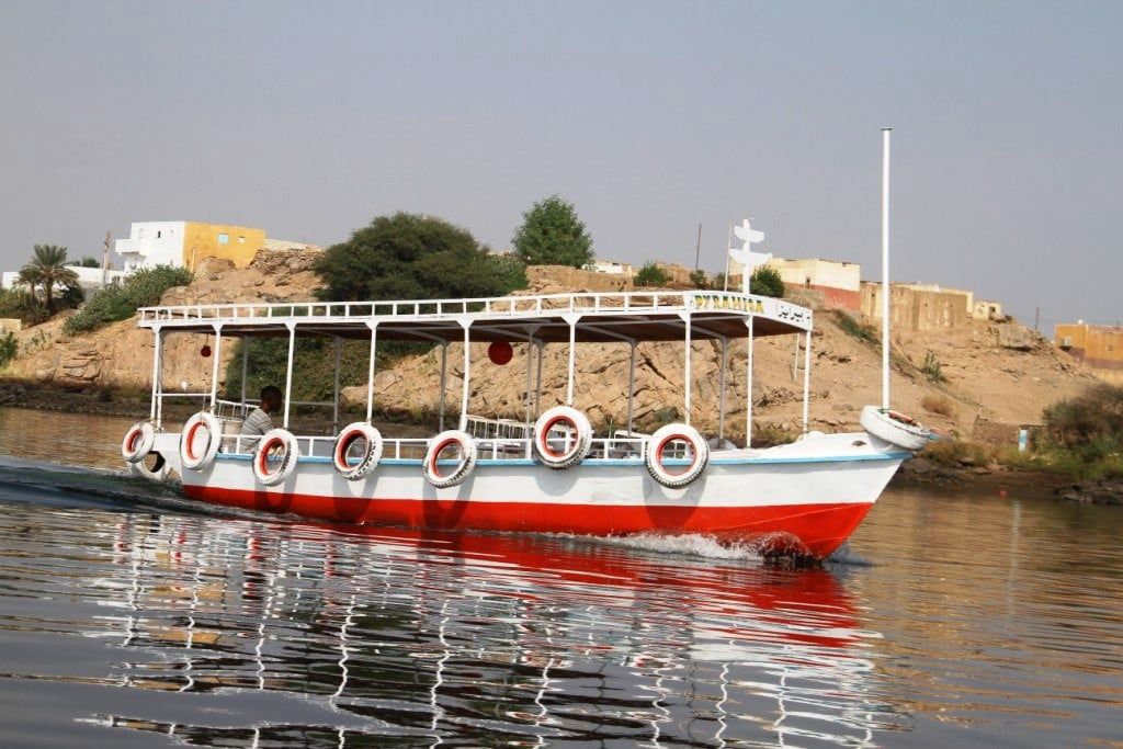 جمال المراكب النيلية فى أسوان