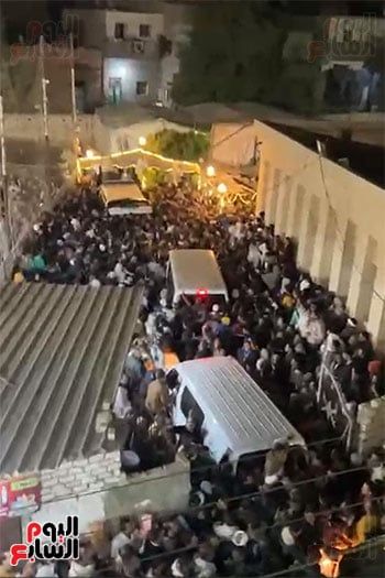 جنازة مهيبة لـ7 من أبناء الفيوم (2)