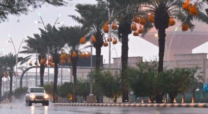 توقعات الطقس اليوم: أمطار رعدية وسيول على 6 مناطق 