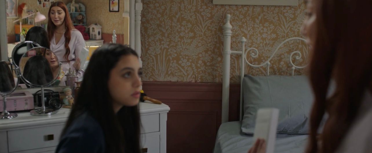 ياسمينا العبد تواجه يوسف رأفت بالحقيقة في مسلسل ميد ترم (3)