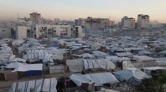 تكدس الخيام