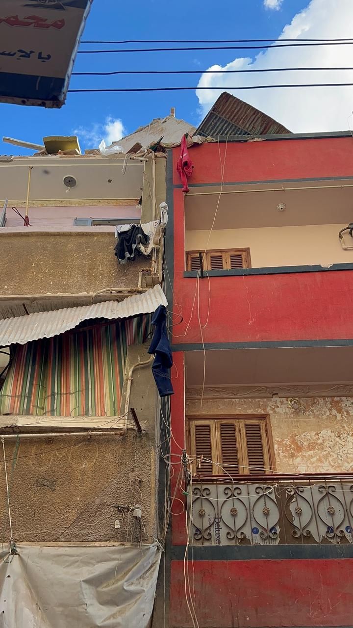 سقوط الدورين العلوين بالمنزل