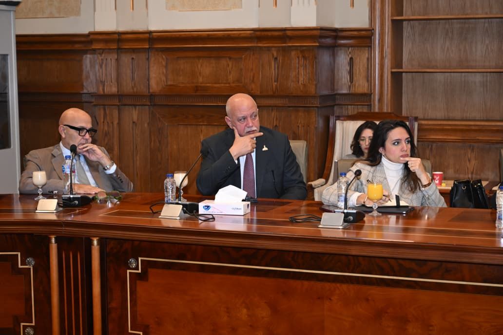 اجتماع لجنة حقوق الإنسان بمجلس الشيوخ مع وزير الخارجية (4)