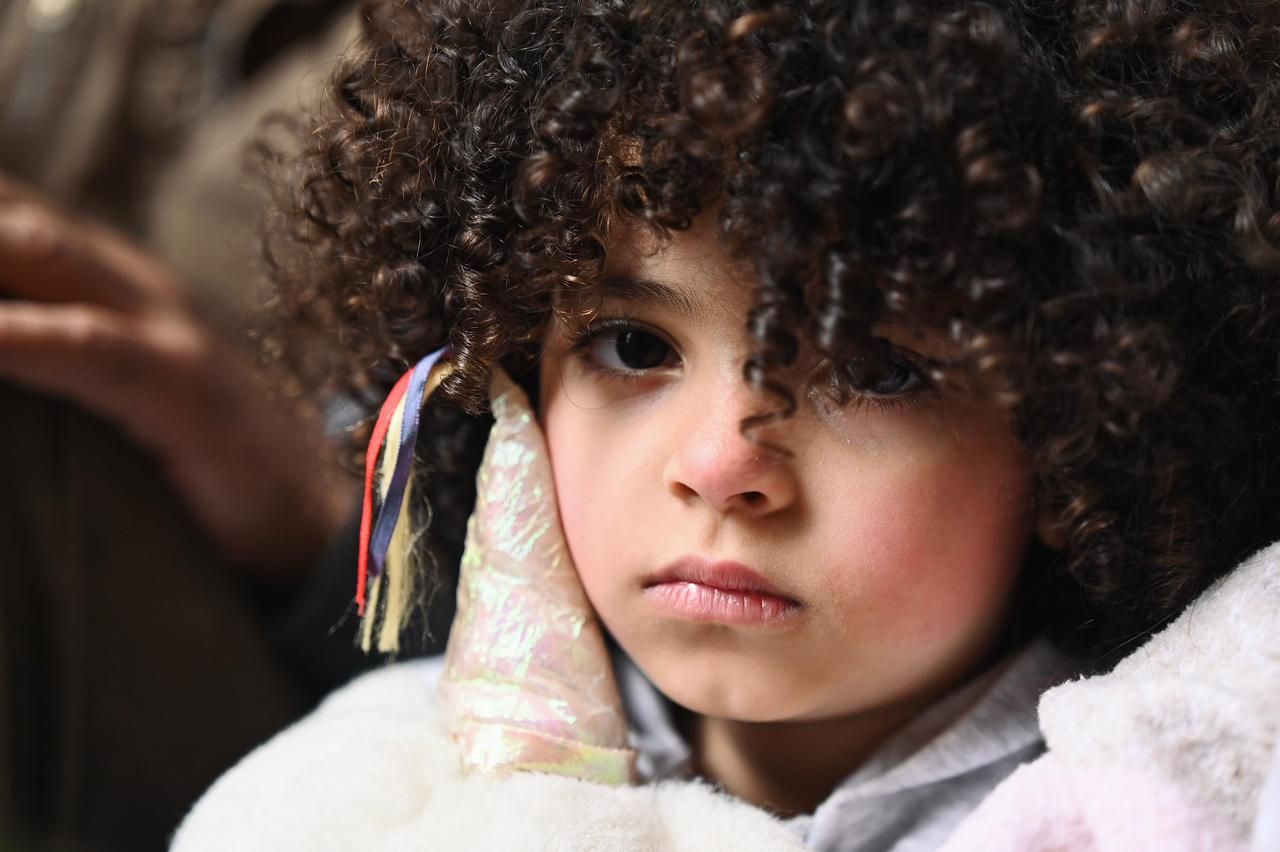 مسلسل تحت الحصار