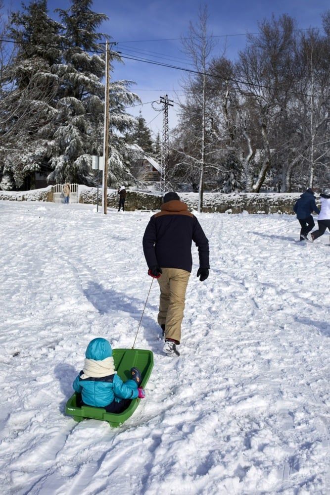 غطت الثلوج العديد من مناطق البرتغال (9) غطت الثلوج العديد من مناطق البرتغال (9)