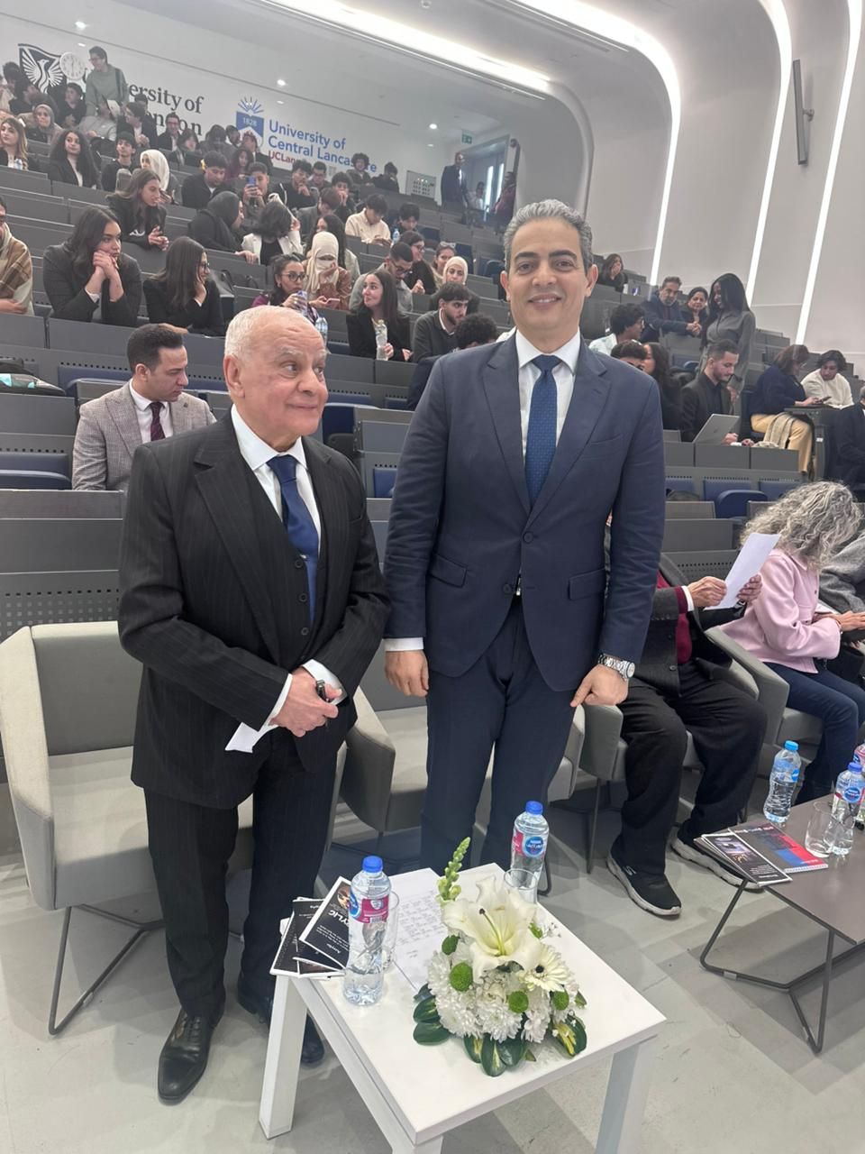 الجامعات الأوروبية في مصر تكرم نقيب الإعلاميين (2)