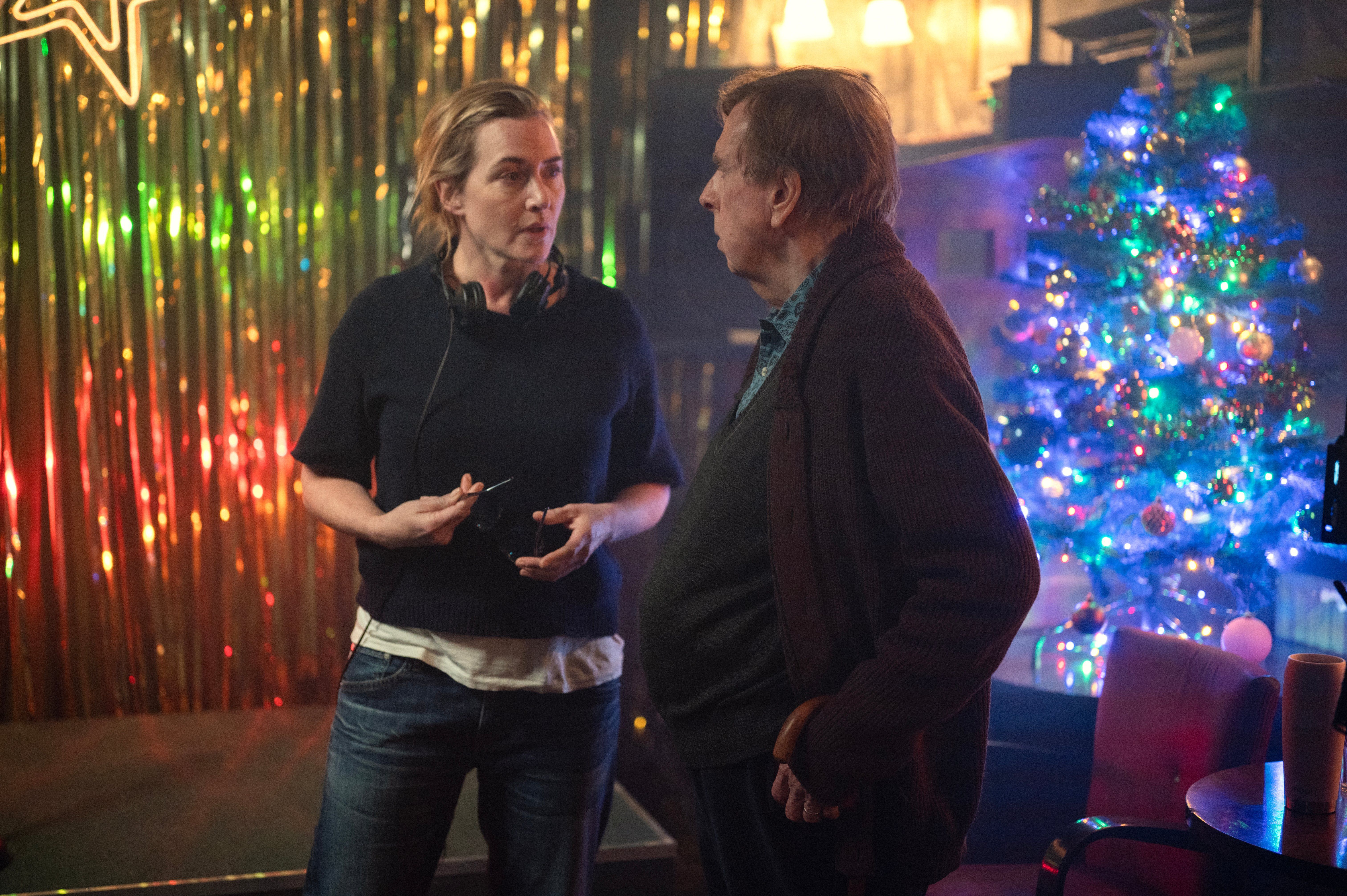 فيلم goodbye June (5) فيلم goodbye June (5)