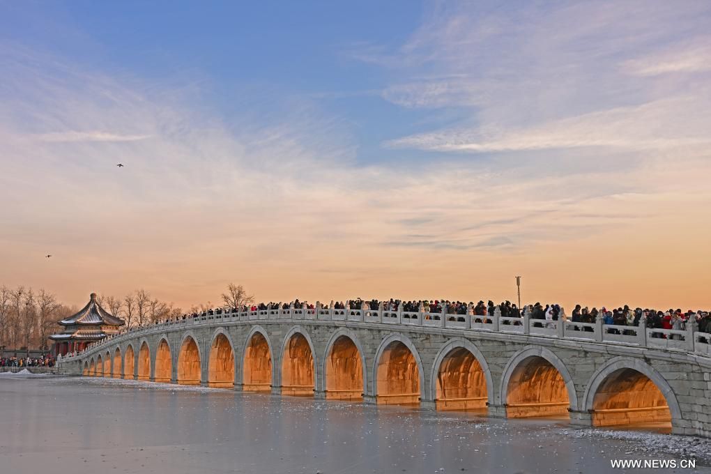 جسر السبعة عشر قوسا في بكين (7) جسر السبعة عشر قوسا في بكين (7)