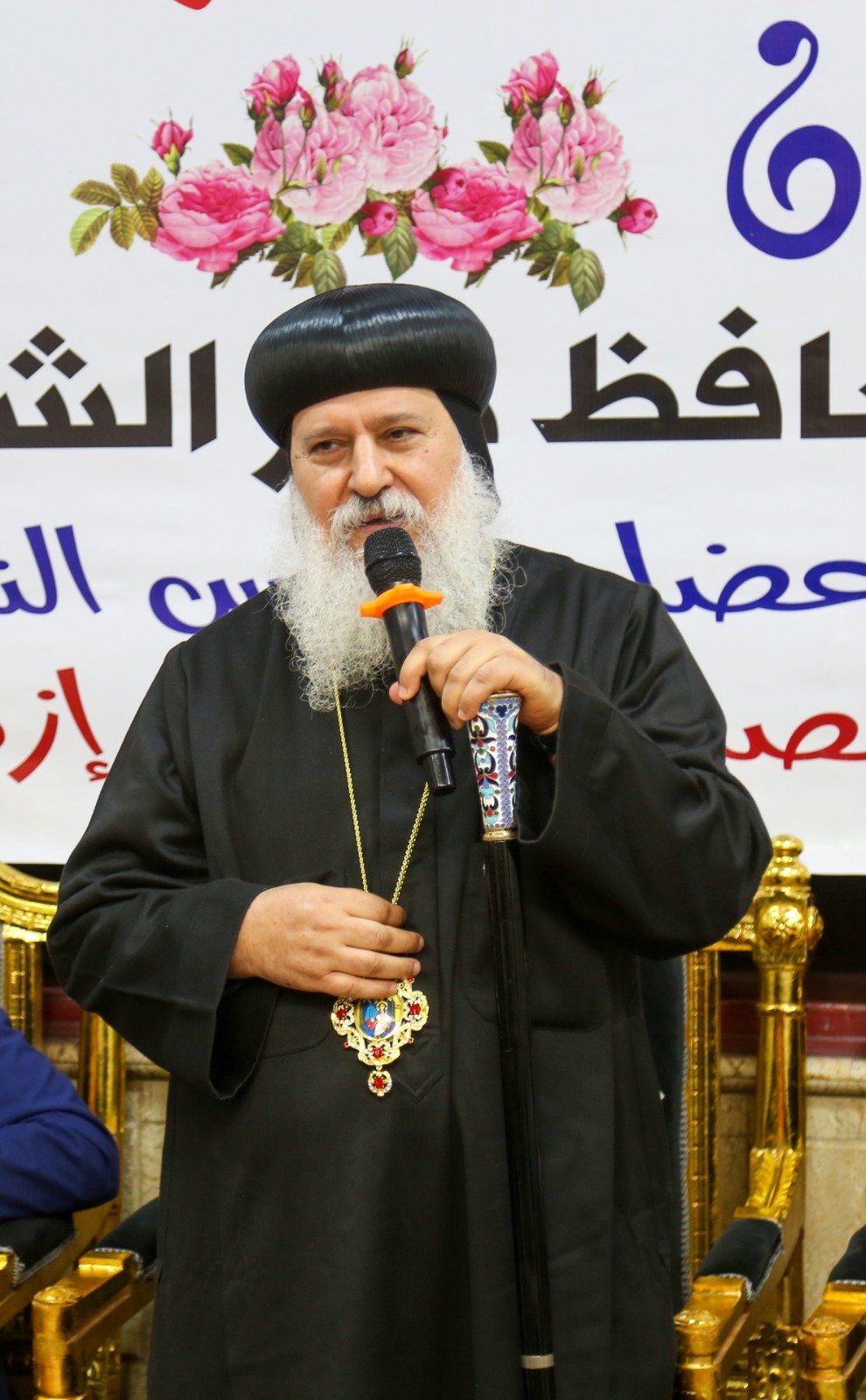 الانبا ماركس خلال تقديمه للتهنئة