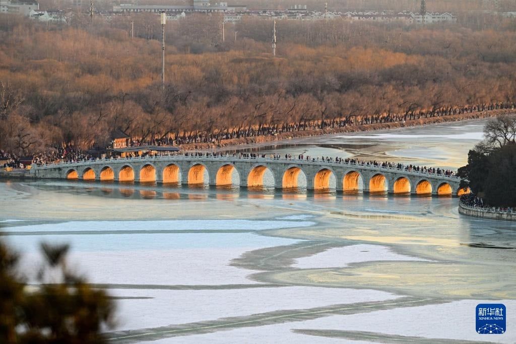 جسر السبعة عشر قوسا في بكين (8) جسر السبعة عشر قوسا في بكين (8)