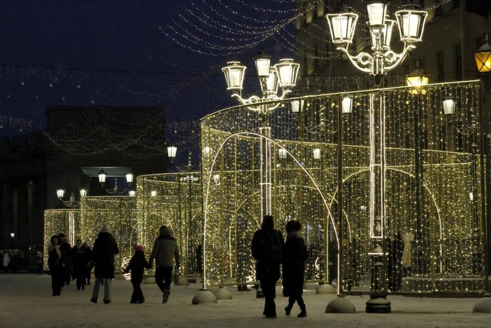 احتفال على الجليد.. روسيا تستقبل العام الجديد 2026 تحت الصفر (6)