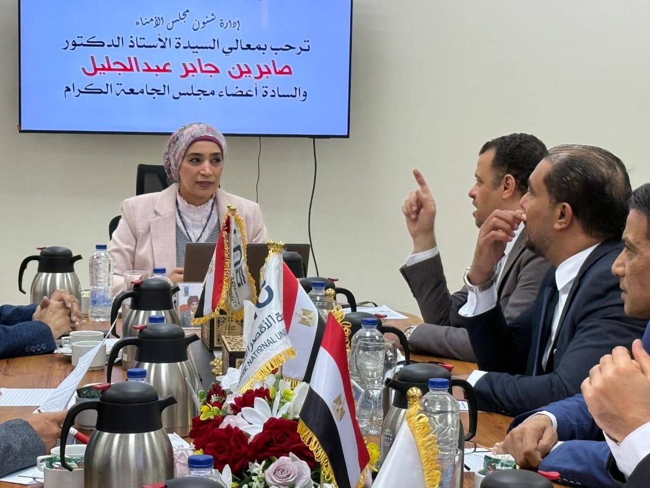 الموافقة على مكافأت للنشر العلمي الدولي وشراكات دولية جديدة بالأقصر