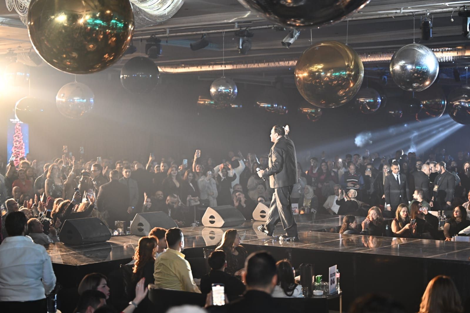 محمد فؤاد ورامي عياش وإيهاب توفيق ومصطفى حجاج وكارمن سليمان