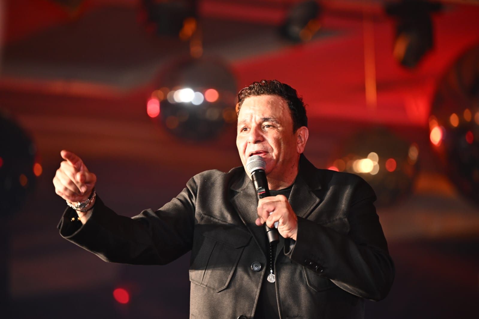 محمد فؤاد ورامي عياش وإيهاب توفيق ومصطفى حجاج وكارمن سليمان