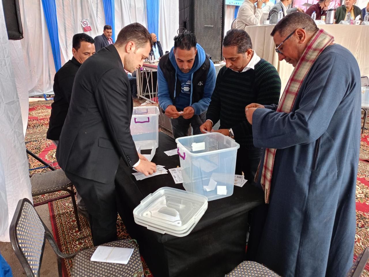 c680047d-f0f5-4532-bc37-1e3148f6d2f1