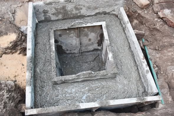 شركة المياه تنفذ أعمال الوصلات المنزلية بقرى الرياينة والرزيقات وكومير والقرايا