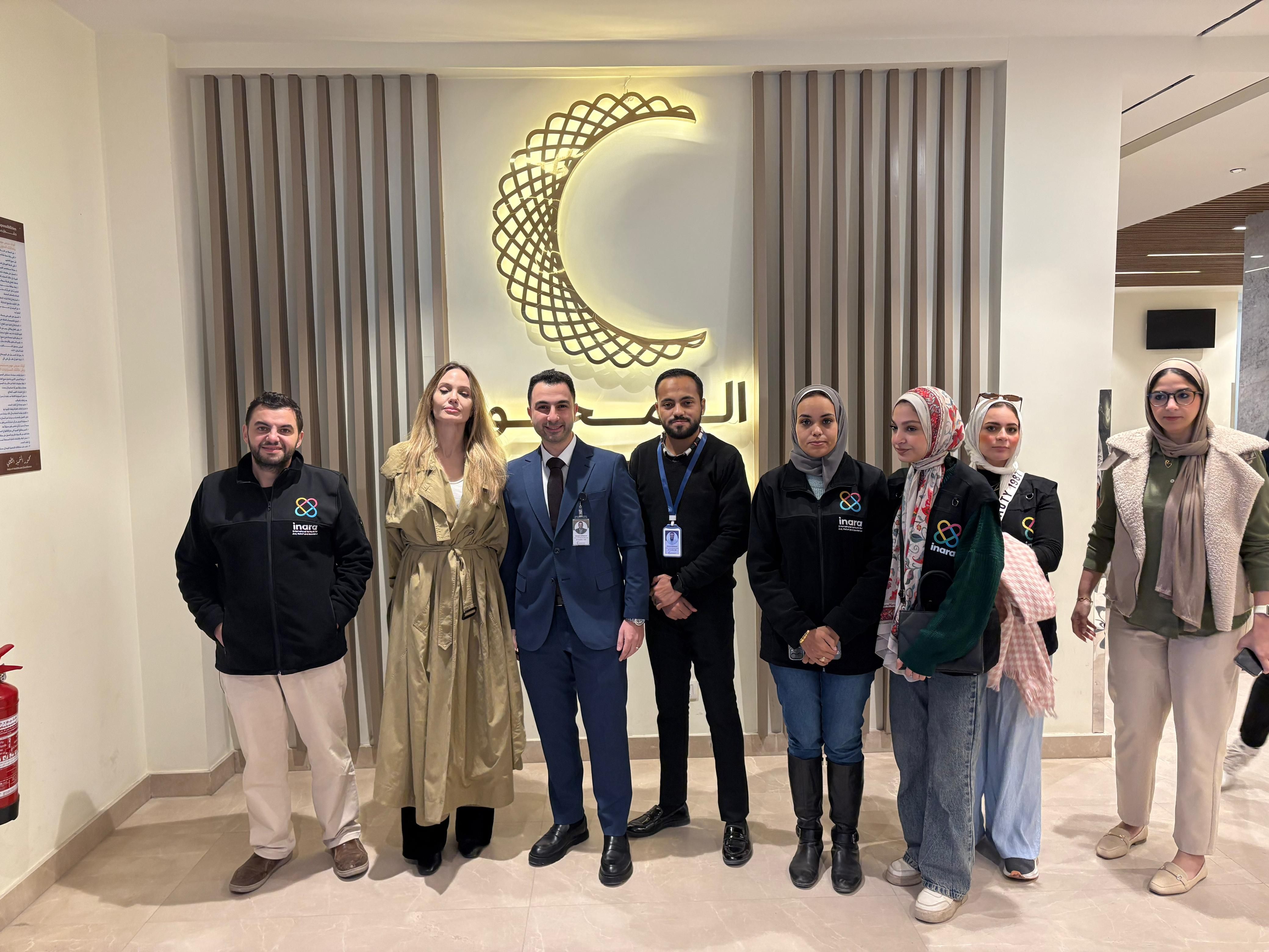 النجمة العالمية أنجلينا جولي في القاهرة النجمة العالمية أنجلينا جولي في القاهرة