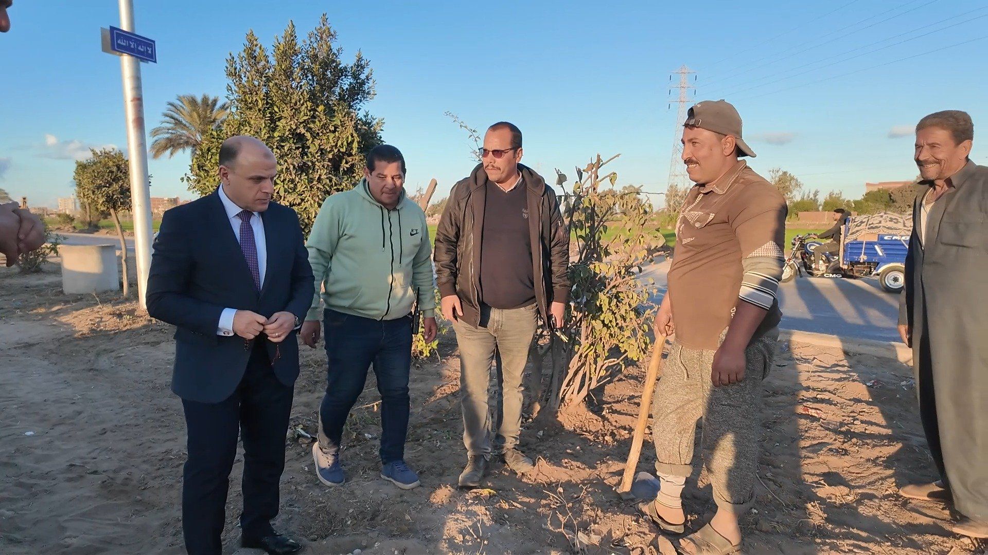 محافظ كفر الشيخ يتابع تفعيل مبادرة كفر الشيخ بتتخضر