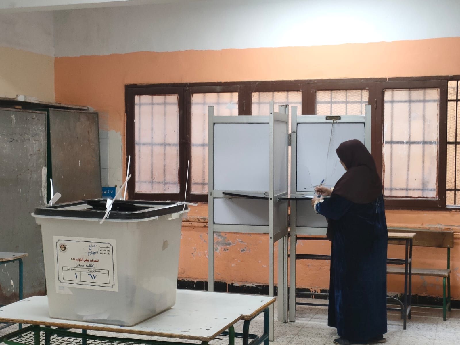 d7d2ad7f-f1e7-4ef0-aa75-15e50de14b18