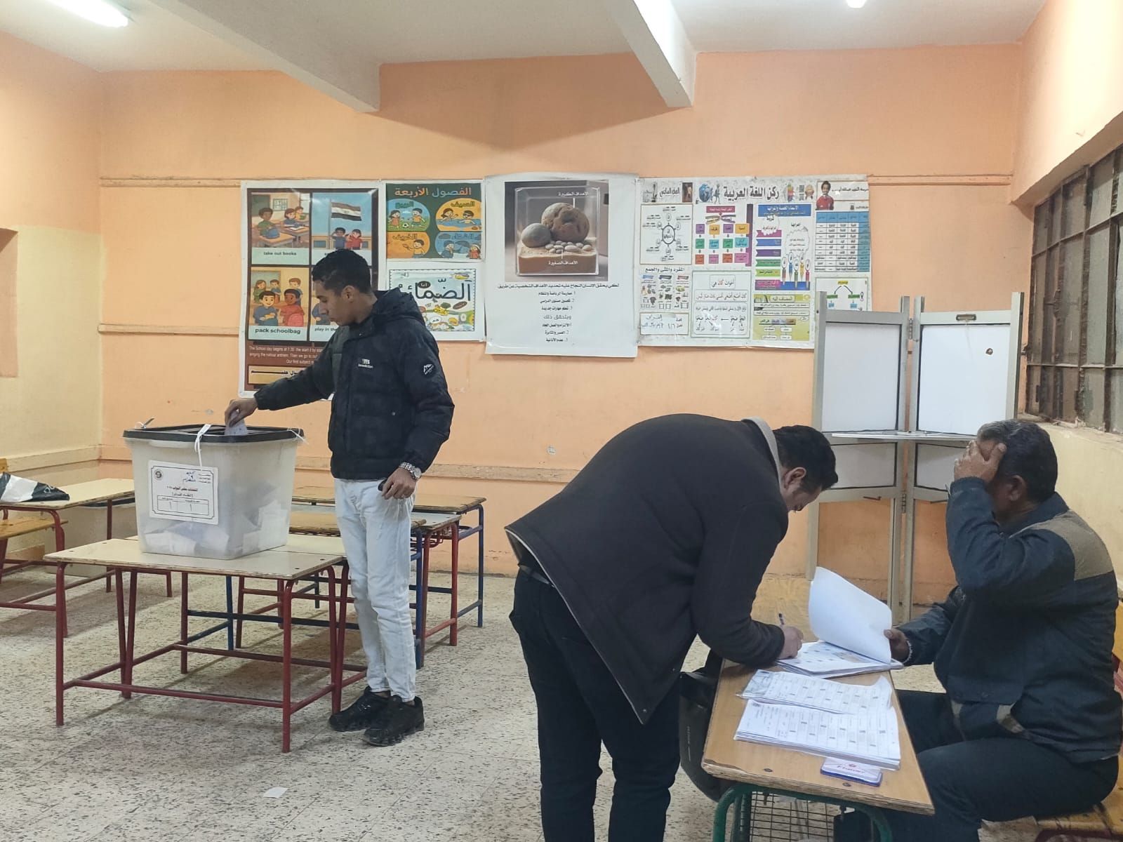 f7117e6f-2ddb-48b8-a643-f1c3b4b08cc6 f7117e6f-2ddb-48b8-a643-f1c3b4b08cc6