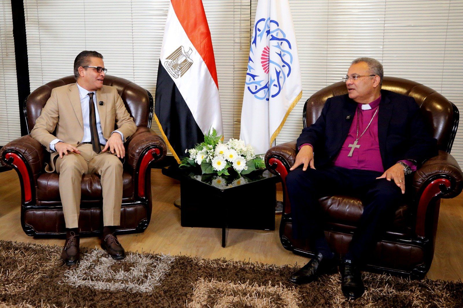 جانب من لقاء رئيس تحرير اليوم السابع والدكتور القس أندريه زكى