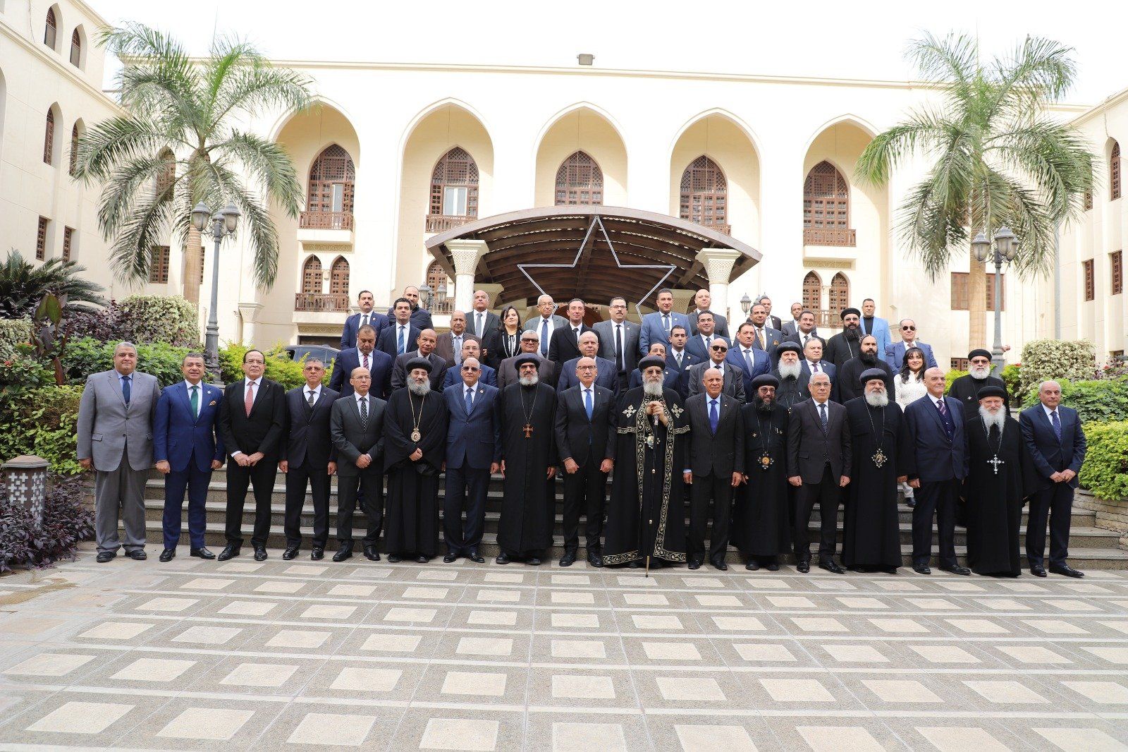 زيارة رئيس مجلس القضاء الاعلى