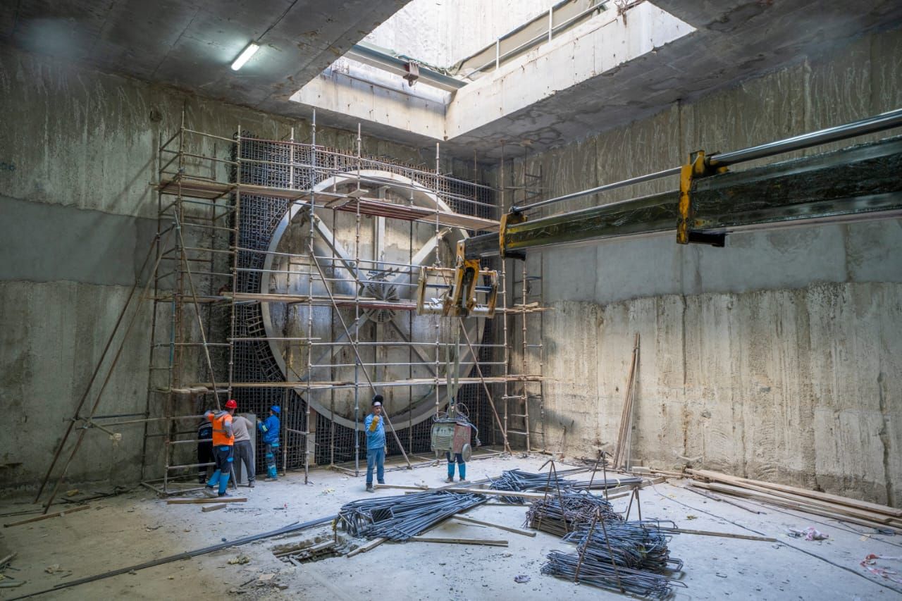 ​نائب رئيس الوزراء يتفقد أعمال تنفيذ الخط الرابع لمترو الأنفاق (6)