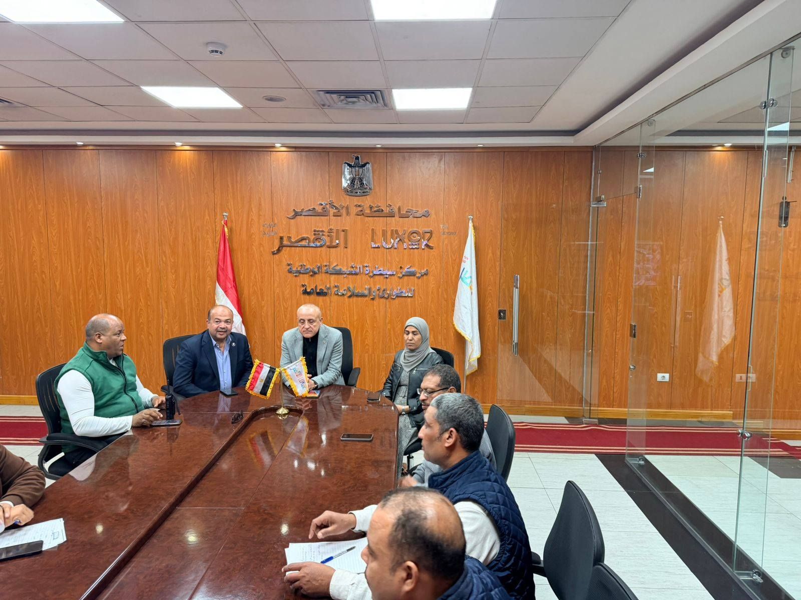 متابعة المحافظ يعمل غرفة العمليات فى إنتخابات مجلس النواب