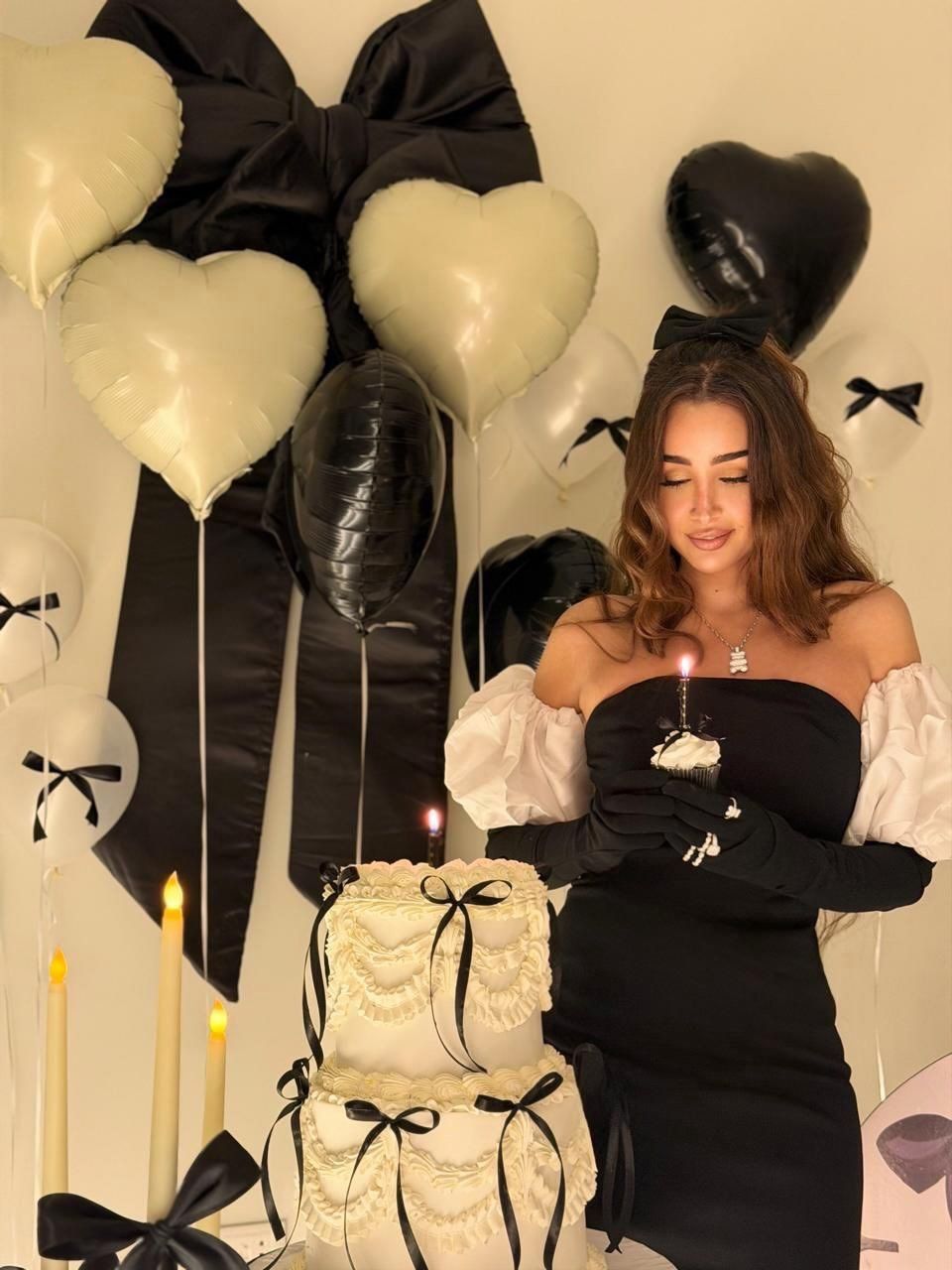 هنا الزاهد تتالق فى عيد ميلادها هنا الزاهد تتالق فى عيد ميلادها