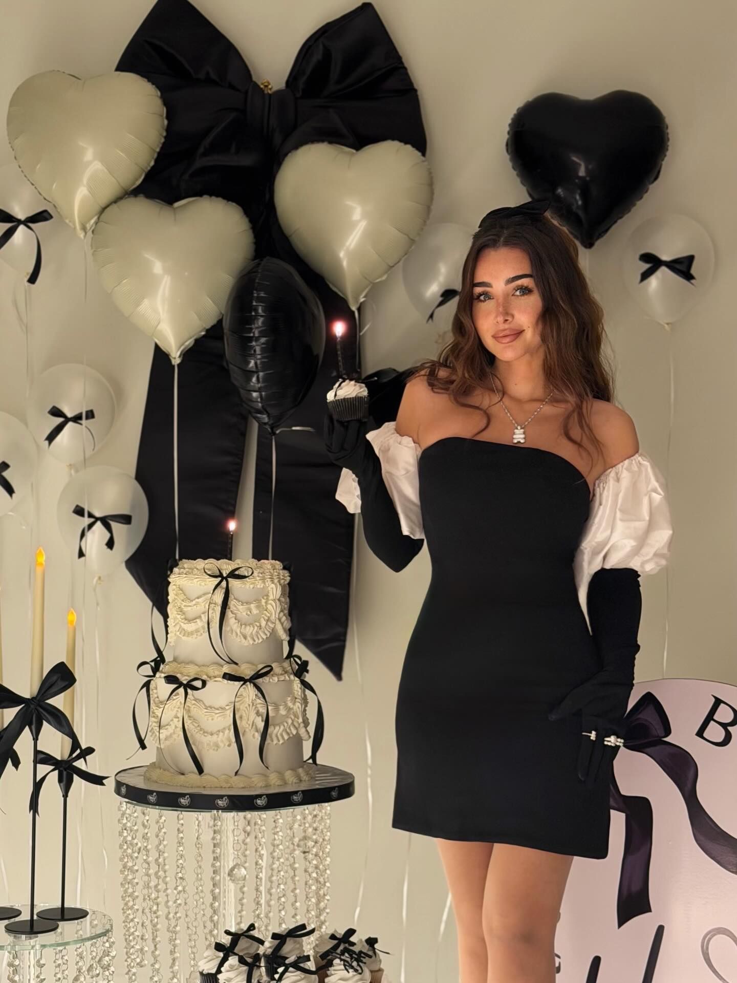 النجمة هنا الزاهد النجمة هنا الزاهد