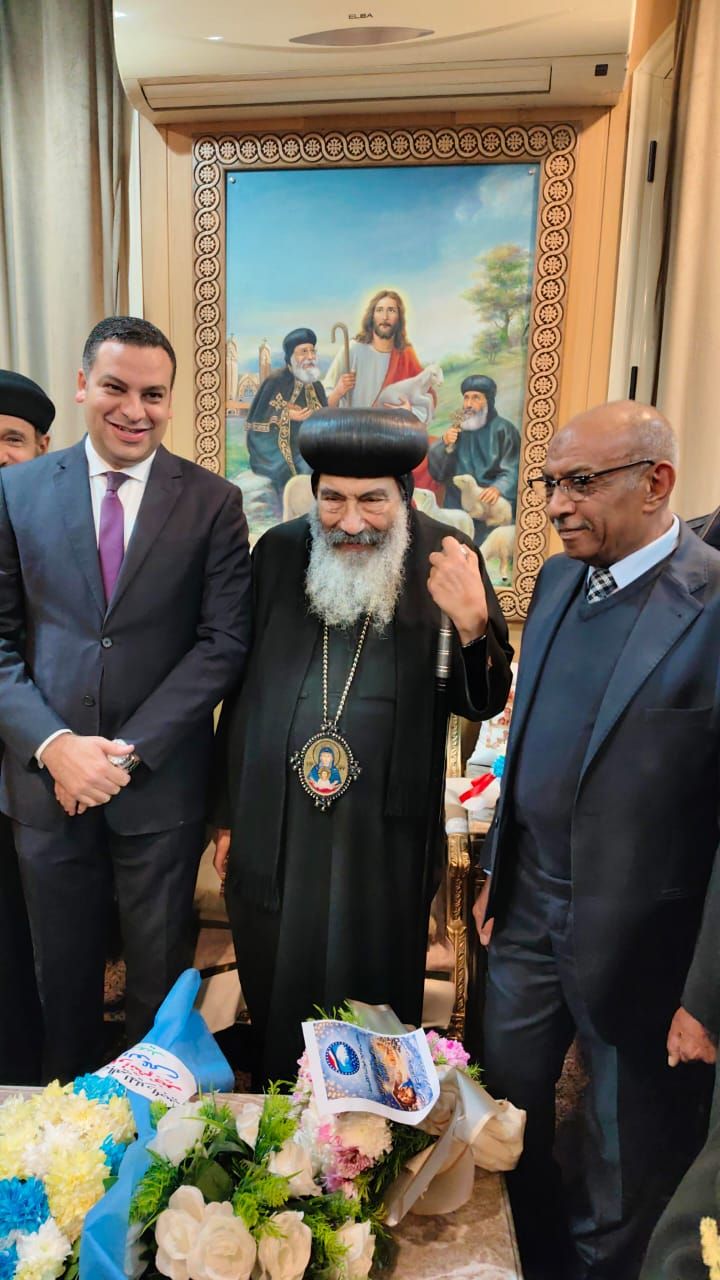 نائب المحافظ والسكرتير العام