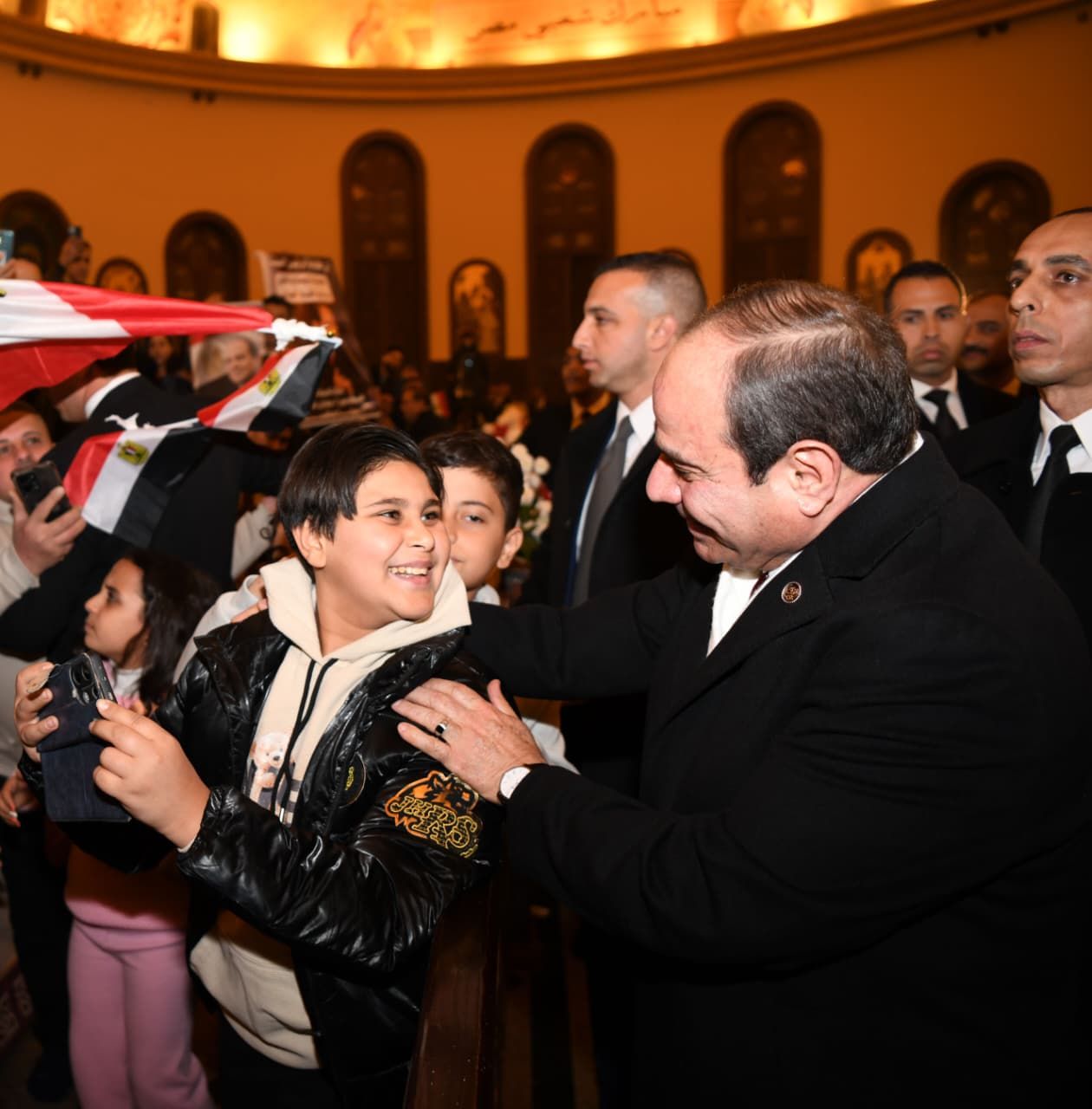 احتفال الرئيس مع الأطفال احتفال الرئيس مع الأطفال